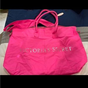 Victoria’s Secret hot pink weekender